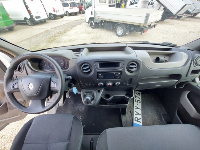 renault-master-dupla-hatsokerekes-hutos-furgon-8522-632-12.jpg