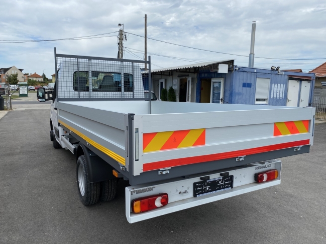 renault-master-l3h1p4-billencs-u5307-1238-03.jpg