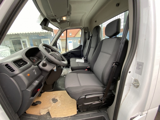 renault-master-l3h1p4-billencs-u5307-1238-11.jpg