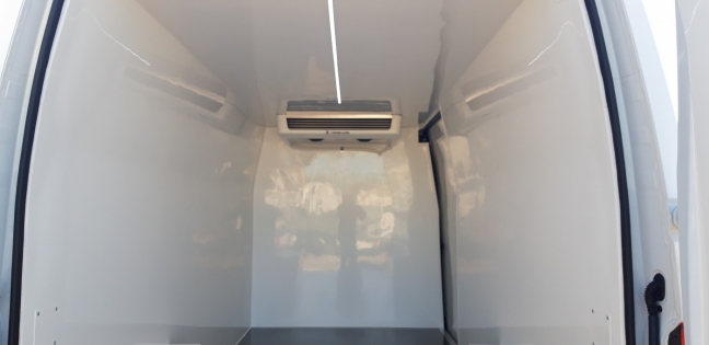 renault-master-l4h2-hutos-furgon-2326-905-06.jpg