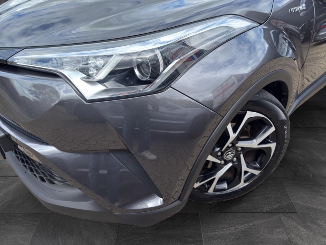 toyota-c-hr-hybrid-szemelyauto-md436344139-1062-03.jpg