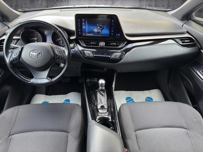 toyota-c-hr-hybrid-szemelyauto-md436344139-1062-06.jpg