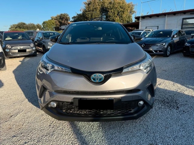 toyota-c-hr-hybrid-szemelyauto-md442642648-1065-01.jpg