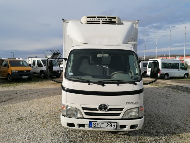 toyota-dyna-150-hutodoboz-7221-268-11.jpg