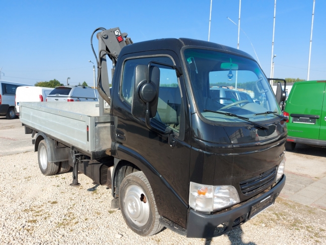 toyota-dyna-150-plato-7292-566-11.jpg