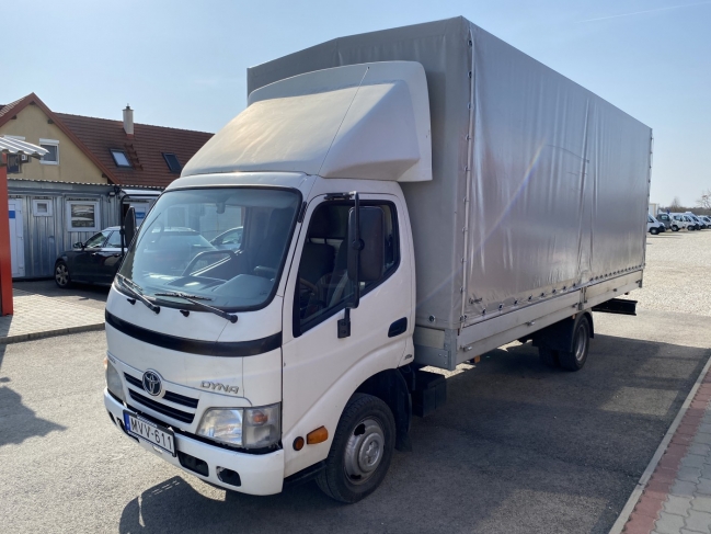 toyota-dyna-150-ponyva-4455-1212-01.jpg