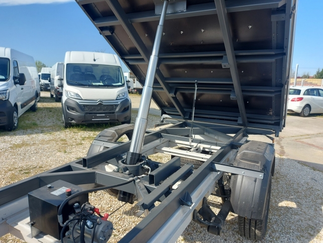 volkswagen-crafter-l3-billencs-8233-692-07.jpg