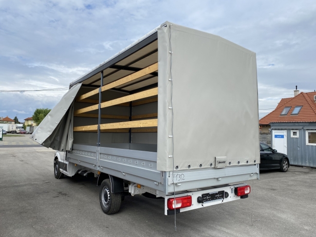 volkswagen-crafter-l4-plato-ponyva-u5367-1138-02.jpg