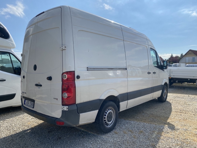 volkswagen-crafter-l4h3-hutos-furgon-5887-176-03.jpg