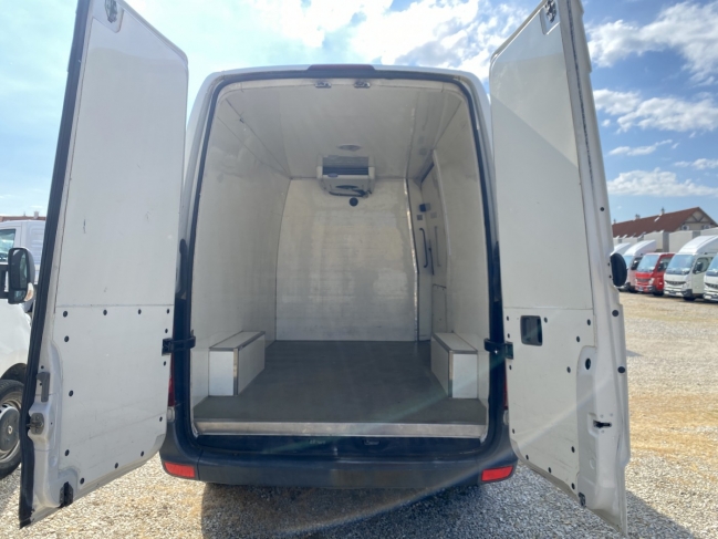 volkswagen-crafter-l4h3-hutos-furgon-5887-176-08.jpg