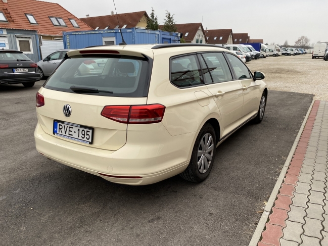 volkswagen-passat-viii-variant-2-0-tdi-bmt-comfortline-5-szemelyes-3746-1061-04.jpg