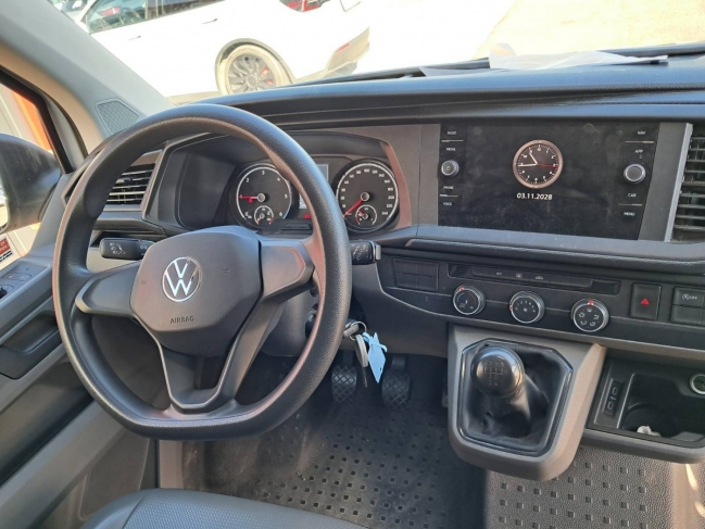 volkswagen-transporter-t6-furgon-4415-1149-07.jpg