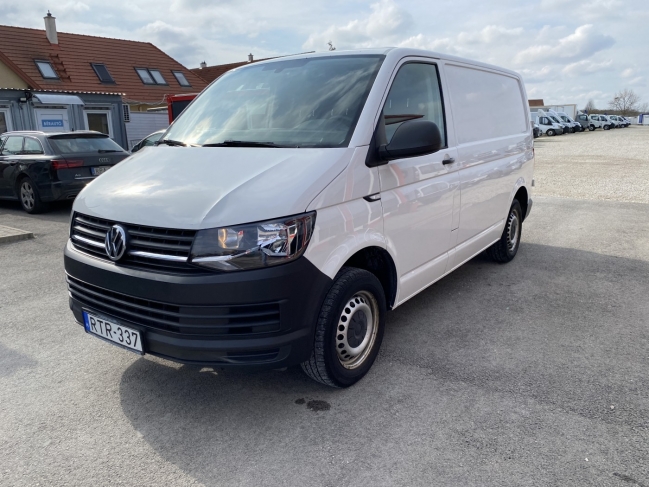 volkswagen-transporter-t6-furgon-z11214-1206-01.jpg