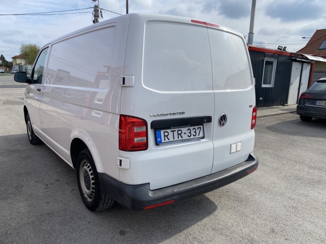 volkswagen-transporter-t6-furgon-z11214-1206-03.jpg