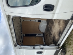 citroen-jumper-l1h1-furgon-3806-894-03.jpg