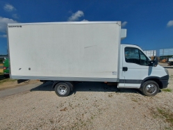 iveco-35c17-hutodoboz-7463-680-07.jpg