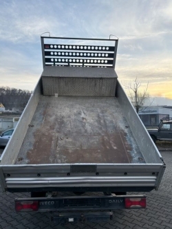 iveco-daily-35-140-billeno-platos-ivecodaily35-140-1229-08.jpg