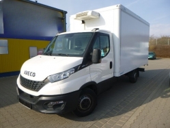 iveco-daily-35-140-dobozos-ivecodaily35-1163-02.jpg