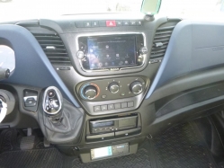 iveco-daily-35-140-dobozos-ivecodaily35-1163-06.jpg