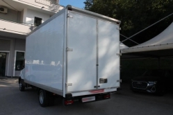 iveco-daily-35c14-doboz-52-718-02.jpg
