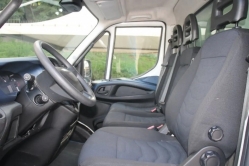 iveco-daily-35c14-doboz-52-718-05.jpg