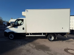 iveco-daily-35c14-dobozos-ivecodaily35c14-1169-03.jpg