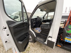 iveco-daily-35c16-plato-2526-923-14.jpg