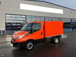 iveco-daily-35c16-toalett-szervikocsi-ivecodaily35c14-3-1204-02.jpg