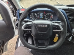 iveco-daily-35c18-dobozos-ivecodaily35c-1164-10.jpg