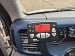 iveco-daily-35c18-dobozos-ivecodaily35c-1164-14.jpg