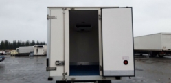 iveco-daily-35s14-doboz-ir008-368-04.jpg