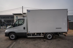 iveco-daily-35s14-hutodobozos-ivecodaily35s14-2-1182-05.jpg