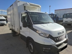 iveco-daily-35s16-dobozos-iveco-daily35s16-1167-01.jpg