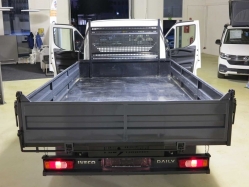 iveco-daily-35s18-billeno-platos-ivecodaily35s18-3-1222-02.jpg