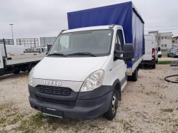 iveco-daily-50c15-plato-ponyva-4330-1068-01.jpg