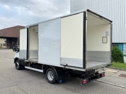 iveco-daily-72-180-dobozos-ivecodaily72-1166-05.jpg