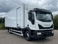 iveco-eurocargo-ml160e28-p-dobozos-ivecoeurocargo-1235-02.jpg