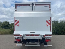 iveco-eurocargo-ml160e28-p-dobozos-ivecoeurocargo-1235-05.jpg