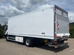 iveco-eurocargo-ml160e28-p-dobozos-ivecoeurocargo-1235-06.jpg