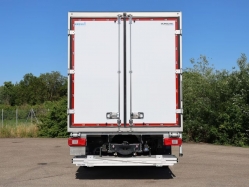iveco-s-way-ad190s40-fp-dobozos-ivecoswai-1234-05.jpg