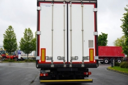 mercedes-benz-actros-2540--mercedesbenzactros2540-1233-05.jpg