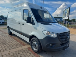 mercedes-sprinter-211-cdi-hutos-furgon-33471-887-06.jpg