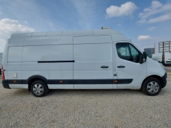 renault-master-dupla-hatsokerekes-hutos-furgon-8522-632-09.jpg