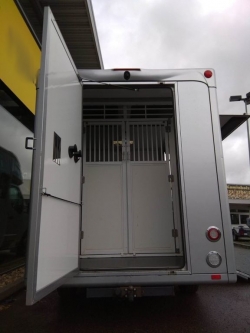renault-master-loszallito-allatszallito-88-773-06.jpg