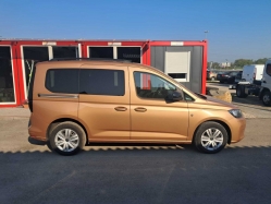volkswagen-caddy-5-szemelyes-i250-1211-05.jpg