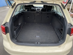 volkswagen-passat-viii-variant-2-0-tdi-bmt-comfortline-5-szemelyes-3746-1061-07.jpg